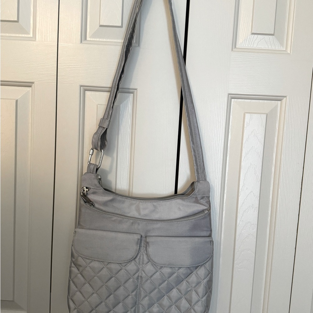 Travelon rfd  travel bag